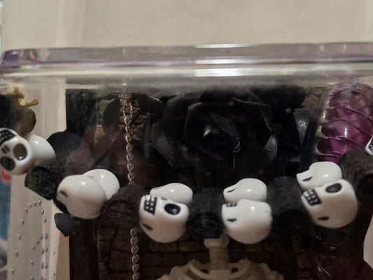 Custom Halloween/Goth enclosure